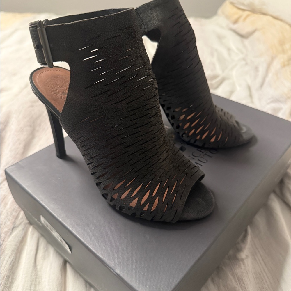 Vince Camuto Slate Blue / Grey Ankle Booties with Peep-Toe Design, Size 6M